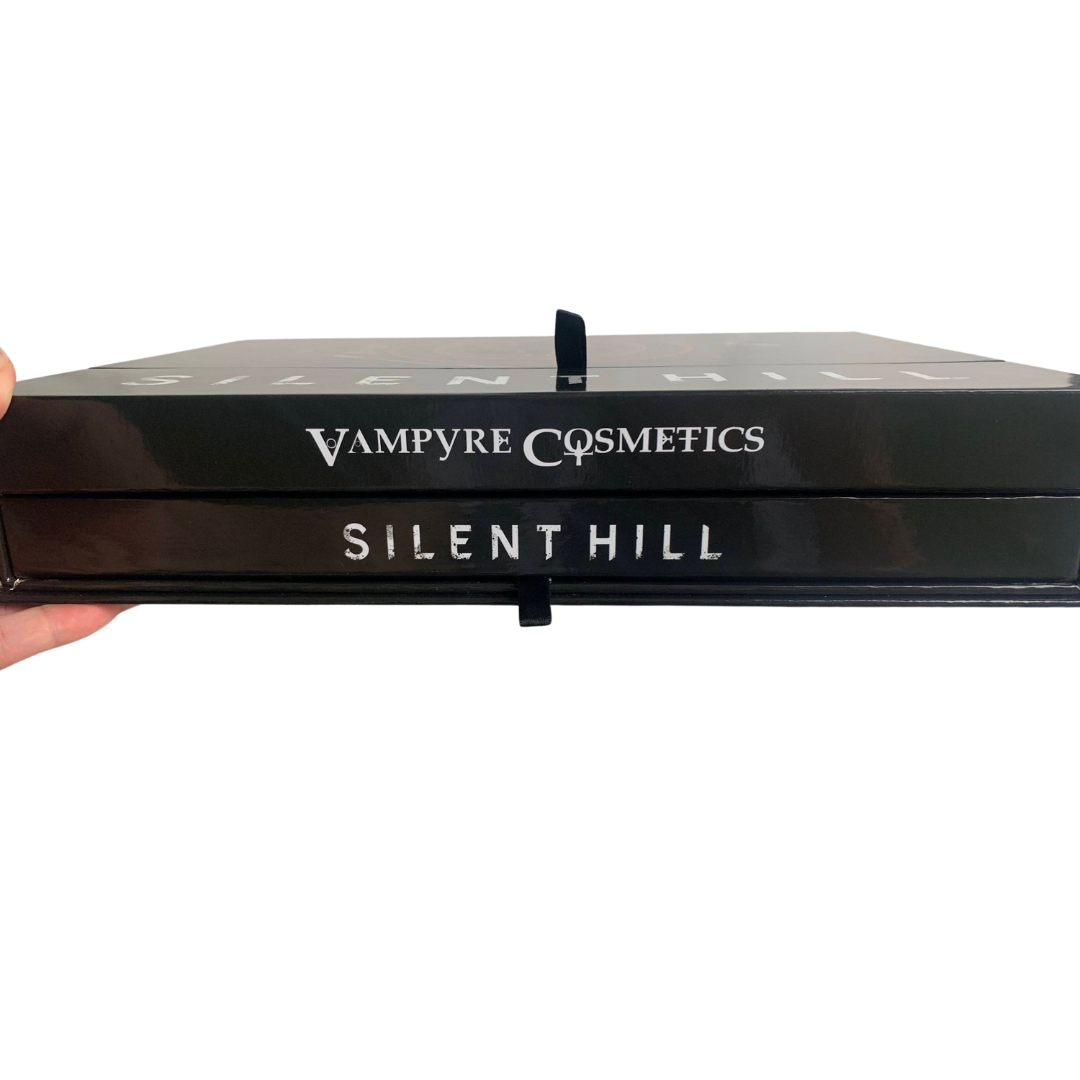 PRE-ORDER: SILENT HILL COLLECTORS BOX V.2