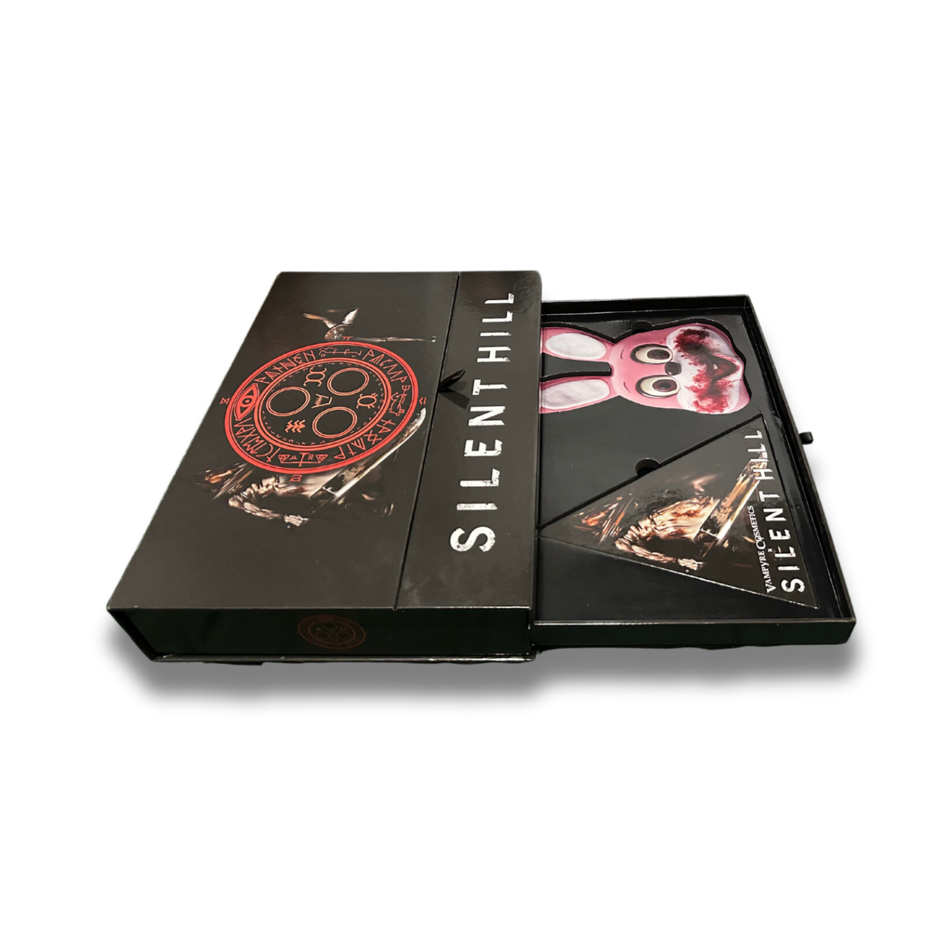 PRE-ORDER: SILENT HILL COLLECTORS BOX V.2